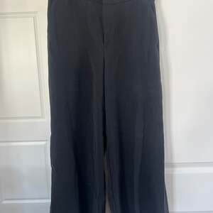 Banana Republic High-Rise Wide-Leg Linen Blend Pants